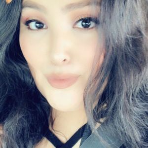 Meet your Posher, Paris